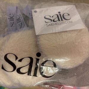 3 pack of Reusable beauty makeup rounds Brand New